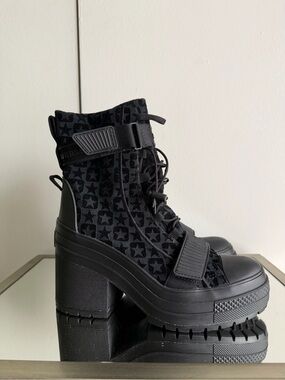 Converse Chuck Taylor All Star GR 82 XX Platform Lace-Up Heeled Boots